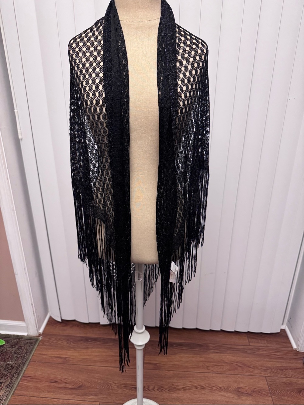 Talbots Black Diamond Mesh Crochet Evening Wrap Scarf with Tassels